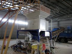 <b>���ʰ��b��Ʒ��</b>